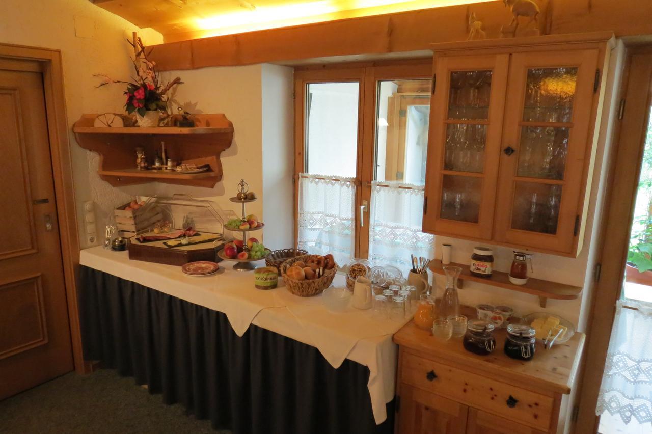 Gaestehaus Peter Wiedemann Guest house *